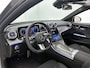 Mercedes-Benz C-klasse 300 e Business Solution AMG | Comfortpakket Plus | Nightpakket | Middenconsole metaalstructuur | Trekhaak | GUARD 360° Plus | Panoramaschuifdak | 360° camera | Diamond grill | 19" multispaaks lichtmetalen AMG-velgen |