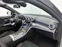 Mercedes-Benz C-klasse 300 e Business Solution AMG | Comfortpakket Plus | Nightpakket | Middenconsole metaalstructuur | Trekhaak | GUARD 360° Plus | Panoramaschuifdak | 360° camera | Diamond grill | 19" multispaaks lichtmetalen AMG-velgen |