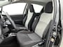 Toyota Yaris 1.5 Hybrid Executive | Navigatie | Parkeersensoren achter | LMV | Climate Control |