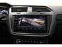 Volkswagen Tiguan 2.0 TSI 180pk 4Motion R Line Highline Aut. [ Panorama Trekhaak Adapt.cruise ]Camera ]