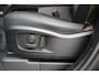 Land Rover Defender 110 2.0 P300e 110 X-Dynamic SE | STOELVERWARMING | ADATIVE CRUISE | STUURVERWARMING | PANORAMADAK | 360 CAMERA | HEAD UP |