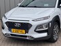 Hyundai Kona 1.6 GDI HEV Premium 1E EIG DEALEROND ORG NL|HEADSUP|LEER|MEMORY+STOELVRM|DODEHOEK|CAMERA|PARK.ASSIST|VRITUALCOCKPIT
