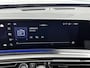 Peugeot 5008 SUV GT Hybrid 145pk Automaat | 7 Zitplaatsen | Navigatie | Achteruitrijcamera | Stoel- en stuurverwarming | Adaptieve Cruise Control | Climate Control | Parkeersensoren v+a | Matrix Led koplampen | Keyless | Draadloze Apple Carplay / Android Auto | Donker getint glas | 19" Lichtmetalen velgen |