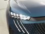 Peugeot 5008 SUV GT Hybrid 145pk Automaat | 7 Zitplaatsen | Navigatie | Achteruitrijcamera | Stoel- en stuurverwarming | Adaptieve Cruise Control | Climate Control | Parkeersensoren v+a | Matrix Led koplampen | Keyless | Draadloze Apple Carplay / Android Auto | Donker getint glas | 19" Lichtmetalen velgen |