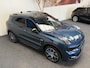Lynk & Co 01 1.5 ZWARTE HEMEL 100 STUKS OP VOORRAAD ! VOL OPTIES ! 360 CAMERA ADAPTIVE CRUISE CONTROL PANORAMA SCHUIF/KANTELDAK APPLE CARPLAY/ANDROID RIJSTROOKSENSOREN ZEER MOOI !!