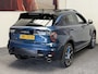 Lynk & Co 01 1.5 ZWARTE HEMEL 100 STUKS OP VOORRAAD ! VOL OPTIES ! 360 CAMERA ADAPTIVE CRUISE CONTROL PANORAMA SCHUIF/KANTELDAK APPLE CARPLAY/ANDROID RIJSTROOKSENSOREN ZEER MOOI !!