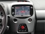Toyota Aygo 1.0 VVT-i x-joy 15Inch LMV - Afn.trekhaak - Climatronic -DAB - Achteruitrijcamera - Apple Carplay