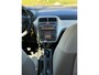 Fiat Punto Grande 1.4 Edizione Blue & Me! NIEUWE APK l AIRCO ECC l MTF-STUUR l LMV l GOED ONDERHOUDEN!