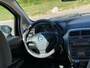 Fiat Punto Grande 1.4 Edizione Blue & Me! NIEUWE APK l AIRCO ECC l MTF-STUUR l LMV l GOED ONDERHOUDEN!