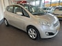 Kia Venga 1.6 CVVT X-ecutive Automaat | Panoramadak | Cruise control | Airco | Stoelverwarming | Bluetooth
