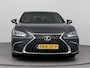 Lexus ES 300h Business Line Limited | BTW aftrekbaar | Stoel- en stuurverwarming | Carplay |