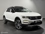 Volkswagen T-Roc 1.0 TSI Style | PANO | APPCNNCT | AD.CRUISE