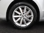 Skoda Superb 1.8 TSI Ambition Business | Leder/Alcantara | Stoelverwarming | Trekhaak | Bi-Xenon | Climate control | Parkeerhulp | Cruise control | Getint glas