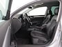 Skoda Superb 1.8 TSI Ambition Business | Leder/Alcantara | Stoelverwarming | Trekhaak | Bi-Xenon | Climate control | Parkeerhulp | Cruise control | Getint glas