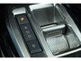 Peugeot e-208 EV GT 350 50 kWh 3 Fase | Pano | Camera | Climate & Cruise C. | CarPlay | 17" LMV | PDC V&A | Pano | Camera | Climate & Cruise C. | CarPlay | 17" LMV | PDC V&A |