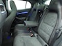 Mercedes-Benz GLA 180 Business Solution AMG | Panoramadak | Camera | Stoelverwarming