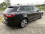 Renault Megane Estate 1.5 dCi Bose / Dealer onderhouden / Trekhaak / Camera / Bose Sound / Climate / LMV /