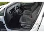 Volkswagen Golf 1.0 TSI Highline Business R