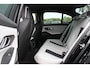 BMW M3 3-serie Competition / 360Camera / Carbon / Head-up / Keyless / Leder / 19'' / CarPlay / Dealer onderhouden / Stuur+Stoelverwarming / Dodehoek / DAB / ACC
