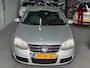 Volkswagen Jetta 1.6 Trendline/ AUTOMAAT/ nap/ 1jaar apk/ airco/ EL-ramen/ zeer nette auto.