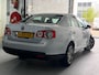 Volkswagen Jetta 1.6 Trendline/ AUTOMAAT/ nap/ 1jaar apk/ airco/ EL-ramen/ zeer nette auto.