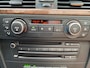 BMW 3-Serie Cabrio 325i Navi / Leder / Keyless Entry en start / Comfort stoelen / PDC