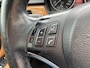 BMW 3-Serie Cabrio 325i Navi / Leder / Keyless Entry en start / Comfort stoelen / PDC
