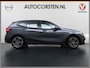 BMW 1-Serie 118i Aut. Sport Line Live cockpit pro Shadow-line Stoelverwarming Apple Carplay Android Auto Navi Ecc Cruise Control Pdc Business Edition Lmv 17" Led DAB Regen-Lichtsensor Verkeersbord detectie Rijstrooksensor Dealeronderhouden