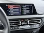 BMW 1-Serie 118i Aut. Sport Line Live cockpit pro Shadow-line Stoelverwarming Apple Carplay Android Auto Navi Ecc Cruise Control Pdc Business Edition Lmv 17" Led DAB Regen-Lichtsensor Verkeersbord detectie Rijstrooksensor Dealeronderhouden
