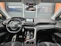 Peugeot 3008 1.2 PureTech Crossway Carplay Camera Trekhaak Navi 18"