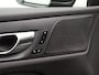 Volvo V60 T6 PLUG-IN HYBRID INSCRIPTION HARMAN KARDON 19INCH GETINT GLAS L