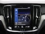 Volvo V60 T6 PLUG-IN HYBRID INSCRIPTION HARMAN KARDON 19INCH GETINT GLAS L