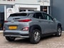 Hyundai Kona Electric EV Comfort Smart 39 kWh | 100% SOH | Trekhaak | Camera | Stoel + Stuurverwarming | Navigatie