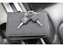 Nissan Navara 2.5 dCi LE Double C. 4X4 | Luchtvering | Trekhaak | Climate control | Cruise control | Navigatie | Bluetooth | Parkeersensoren |