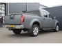 Nissan Navara 2.5 dCi LE Double C. 4X4 | Luchtvering | Trekhaak | Climate control | Cruise control | Navigatie | Bluetooth | Parkeersensoren |