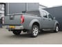 Nissan Navara 2.5 dCi LE Double C. 4X4 | Luchtvering | Trekhaak | Climate control | Cruise control | Navigatie | Bluetooth | Parkeersensoren |