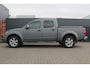 Nissan Navara 2.5 dCi LE Double C. 4X4 | Luchtvering | Trekhaak | Climate control | Cruise control | Navigatie | Bluetooth | Parkeersensoren |