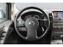 Nissan Navara 2.5 dCi LE Double C. 4X4 | Luchtvering | Trekhaak | Climate control | Cruise control | Navigatie | Bluetooth | Parkeersensoren |