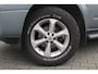 Nissan Navara 2.5 dCi LE Double C. 4X4 | Luchtvering | Trekhaak | Climate control | Cruise control | Navigatie | Bluetooth | Parkeersensoren |