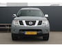 Nissan Navara 2.5 dCi LE Double C. 4X4 | Luchtvering | Trekhaak | Climate control | Cruise control | Navigatie | Bluetooth | Parkeersensoren |