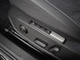 Volkswagen Golf 1.5 eHybrid Style Edition | IQ Light l Panoramadak | Achteruitrijcamera | Parkeer assistent | Apple carplay Android auto | Cruise control adaptief | Stoel/stuurverwarming | Keyless entry/start | DAB | 18"LMV