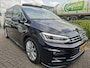 Volkswagen Touran 1.5 TSI Highline Business R 7p panoramadak / camera / trekhaak