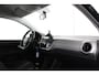 Volkswagen Up! 1.0 BMT high > 75pk!/Cruise control/Stoelverwarming/LM velgen