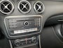 Mercedes-Benz A-klasse 180 Ambition,AMG Line,Automaat,Panoramadak,Navigatie,Parkeerassistent,Climate&Cruisecontrol,Spraakbediening,Leder/Alcantara,Stoelverwarming,18 Inch Lmv,Nieuwstaat !!!