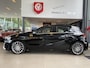 Mercedes-Benz A-klasse 180 Ambition,AMG Line,Automaat,Panoramadak,Navigatie,Parkeerassistent,Climate&Cruisecontrol,Spraakbediening,Leder/Alcantara,Stoelverwarming,18 Inch Lmv,Nieuwstaat !!!