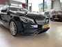 Mercedes-Benz A-klasse 180 Ambition,AMG Line,Automaat,Panoramadak,Navigatie,Parkeerassistent,Climate&Cruisecontrol,Spraakbediening,Leder/Alcantara,Stoelverwarming,18 Inch Lmv,Nieuwstaat !!!