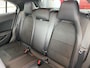 Mercedes-Benz A-klasse 180 Ambition,AMG Line,Automaat,Panoramadak,Navigatie,Parkeerassistent,Climate&Cruisecontrol,Spraakbediening,Leder/Alcantara,Stoelverwarming,18 Inch Lmv,Nieuwstaat !!!