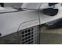 Land Rover Defender 110 P300e 110 X-Dynamic SE | Voorstoelen verwarmd | Meridian | Schuif/Kantel dak |