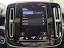 Volvo XC40 1.5 T4 Plug-in hybrid Ultimate Dark (Elektrisch Schuifdak - Trekhaak - Harman/Kardon - Leder incl verwarming/geheugen - Elektrische Klep - 19"Zwart - Adaptieve Cruise Controle)
