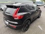Volvo XC40 1.5 T4 Plug-in hybrid Ultimate Dark (Elektrisch Schuifdak - Trekhaak - Harman/Kardon - Leder incl verwarming/geheugen - Elektrische Klep - 19"Zwart - Adaptieve Cruise Controle)